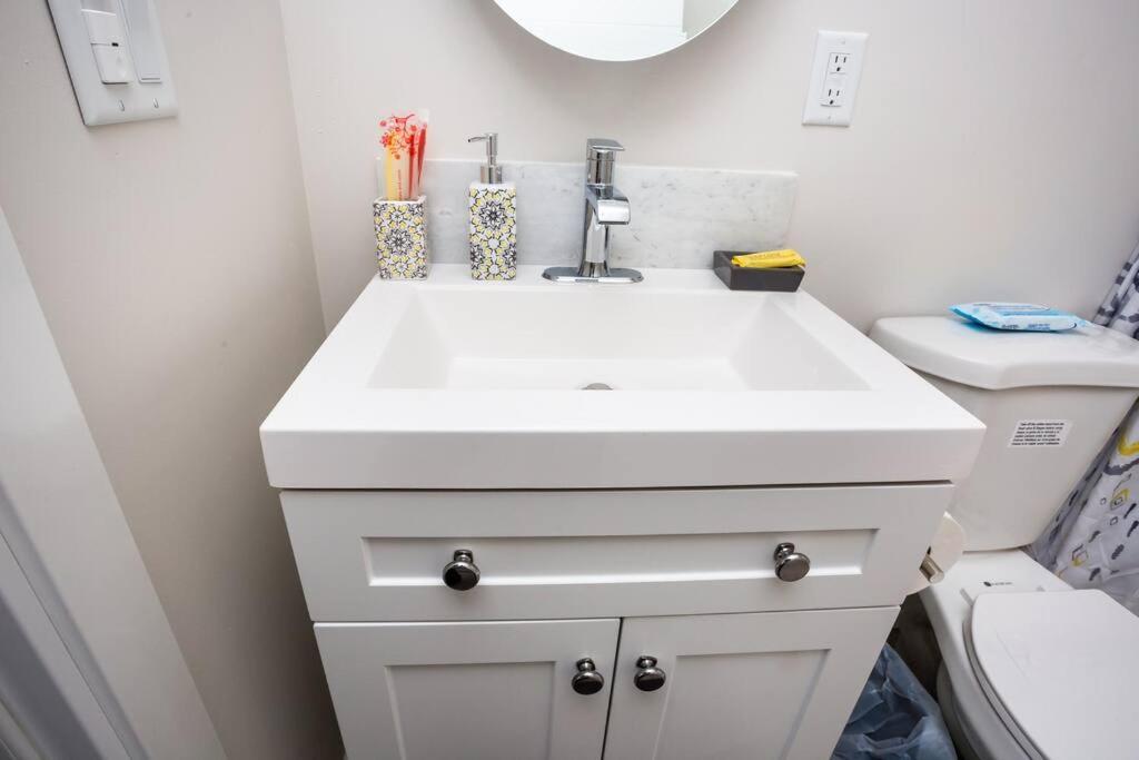 Comfy Studio With Cali King Size Mattress San Diego Extérieur photo